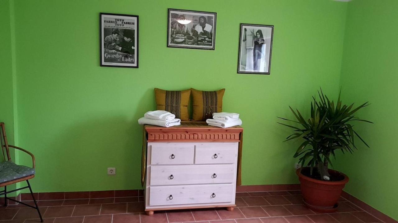 Hering Fewo I Apartment Terrace Wiek auf Rügen Extérieur photo